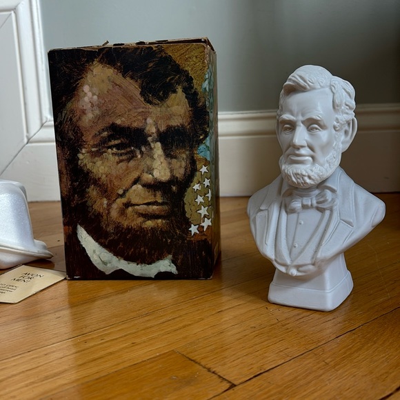 Avon Other - Vintage Avon President Lincoln